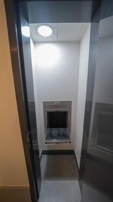 Abdali Boulevard L Luxury L 1 Bedroom * Amman
